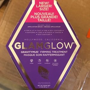 GLAMGLOW Gravity Mud Firming Treatment